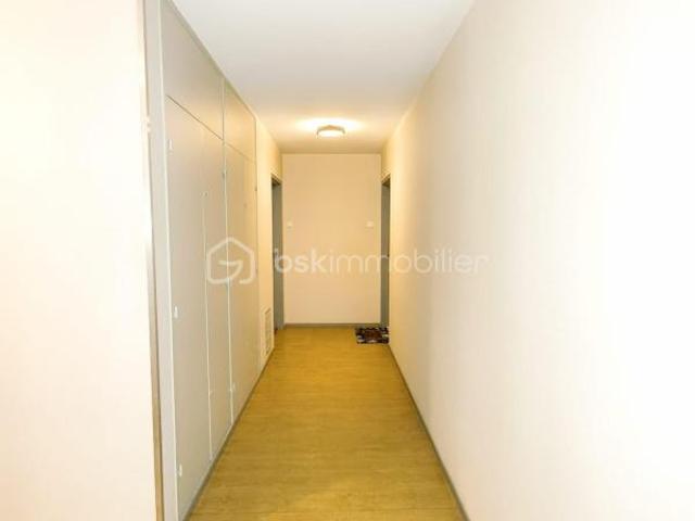 BEAU T2 DE 46M² FACE A LA GARE