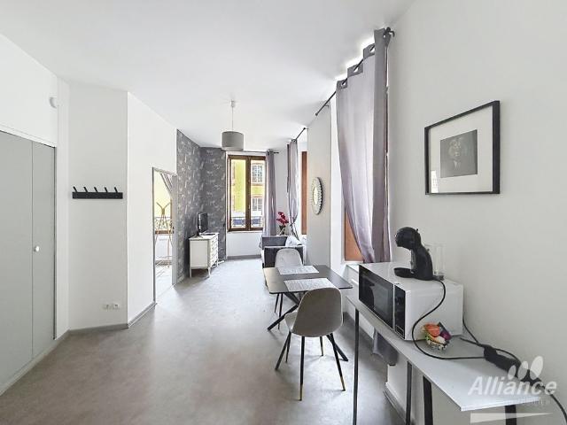 Beau T2 lumineux de 34 m² – au Cœur de la Vieille Ville de Belfort