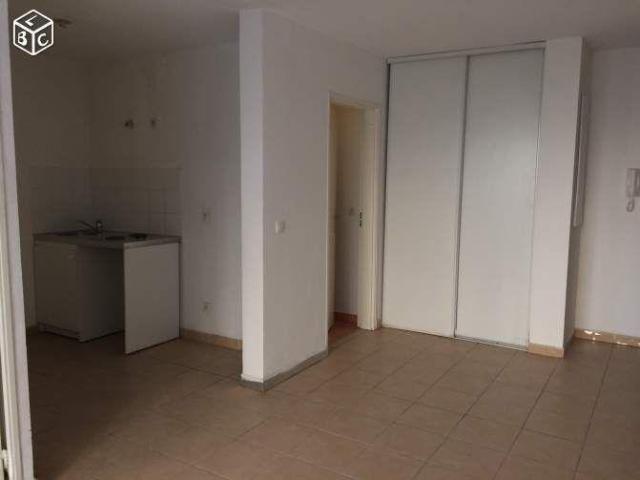 Beau T2 34m² avec terrasse et garage