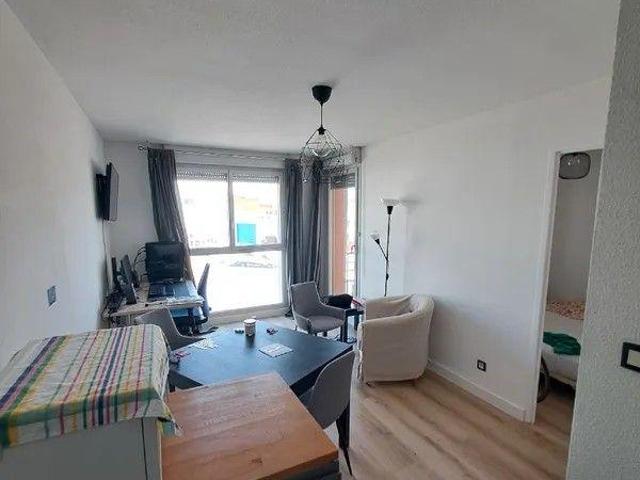 Beau T2 30m² meublé et très lumineux avec terrasse