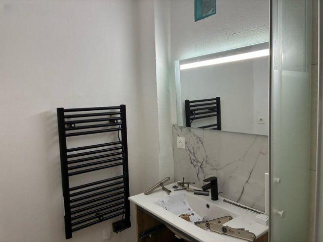 Beau T2 43m² au calme rénové