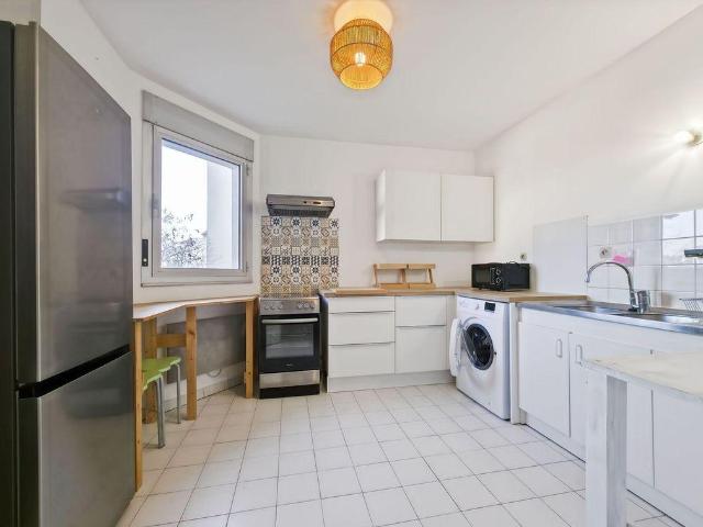 Beau T3 meublé 70m² avec Terrasse & Box