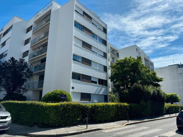 Beau T3 meublé de 56 m² à Saint Genès
