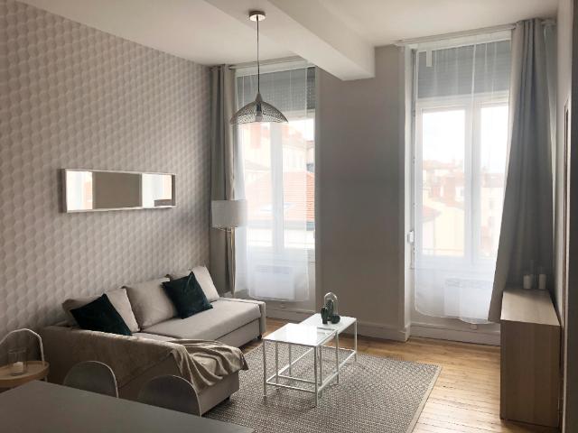 Beau T3 meublé rénové