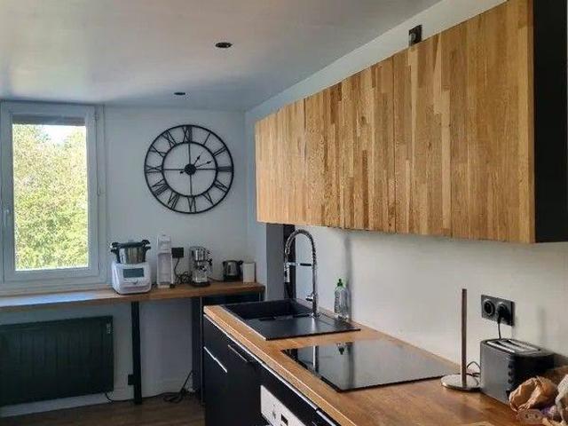 Beau T3 avec balcon meublé 60m²
