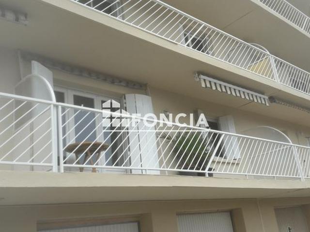Beau T3 avec terrasse à proximité des plages et de toutes commodités