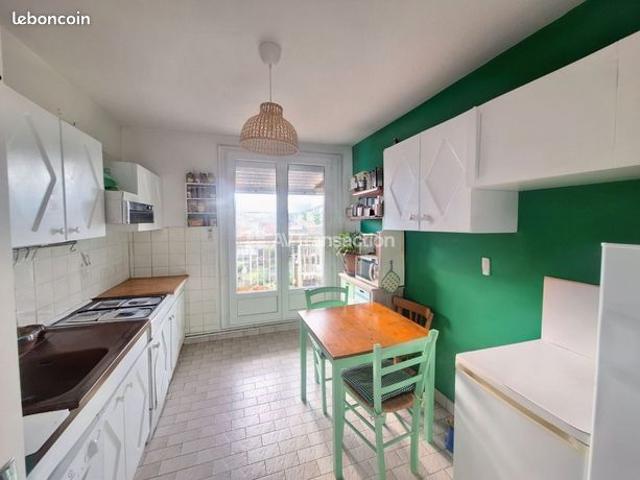 Beau t3 de 67m² avec balcon garage cave