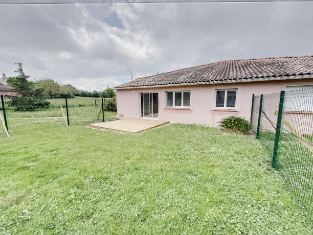 Beau T3 en rez de jardin