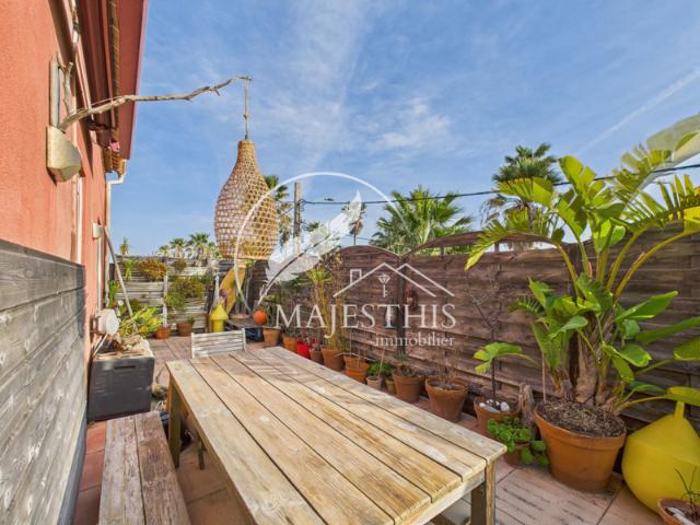 BEAU T3 TERRASSE ET PLACE DE PARKING PRIVATIVE BAIL EMPHY