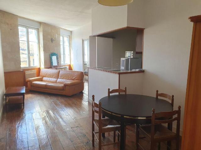 Beau T3 43m² meublé Bordeaux