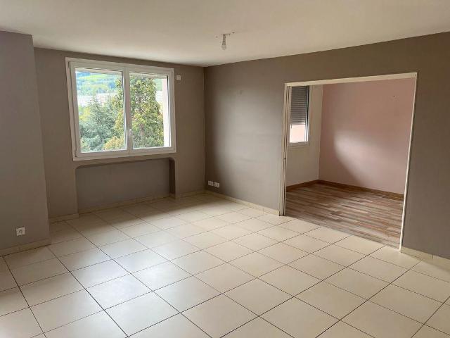 Beau T3 55m² refait à neuf Cours Fauriel