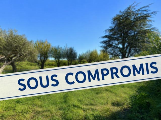 Beau terrain à bâtir de 558 m2