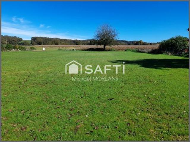 Beau terrain de 2500m2 à bâtir
