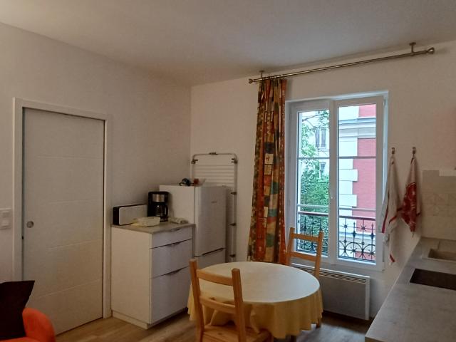 BEAU 2 PIECES MEUBLE