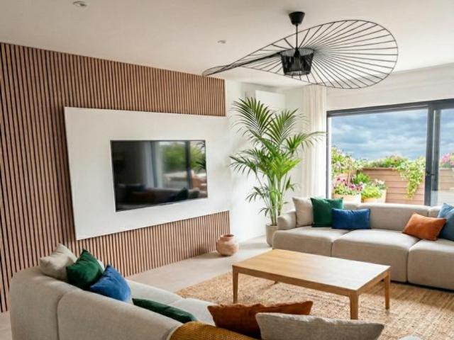 BEAU 2 PIECES + Balcon + Parking Proche Centre Ville