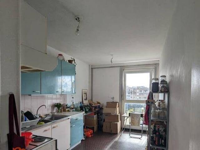 Beau 2P meublé 47m² avec vue dégagée sur Paris