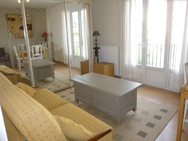 Beau 2P meublé 44m² refait à neuf sans vis a vis