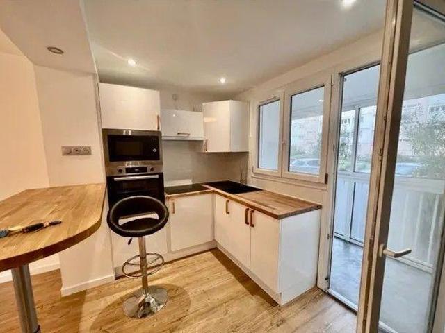 Beau 2P meublé 45m² refait à neuf avec loggia