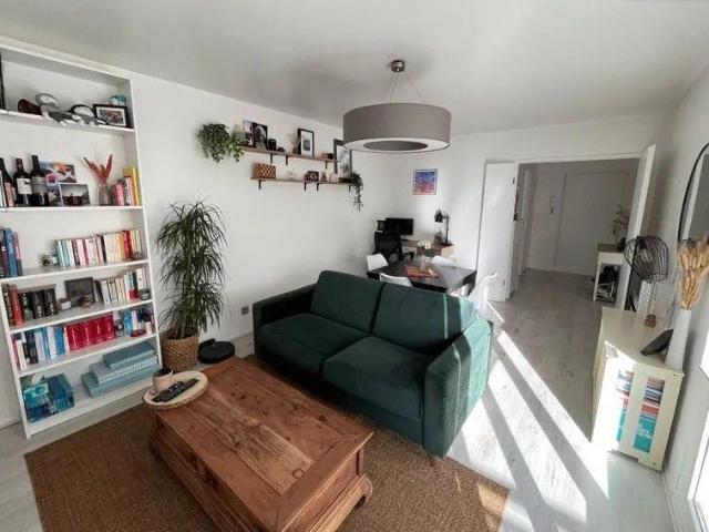 Beau 2P meublé 50m² avec loggia 6m²