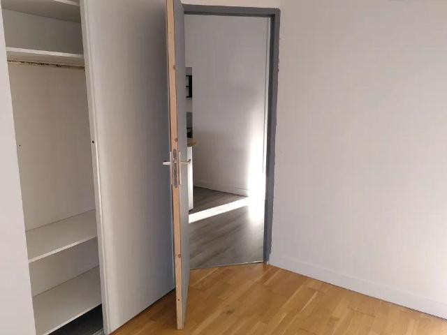 Beau 2P meublé 32m² exposé sud et calme