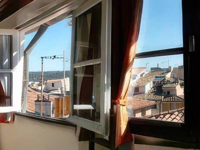 Beau 2P meublé 35m² en duplex lumineux refait