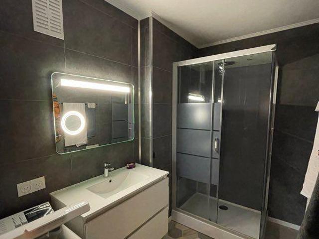 Beau 2P meublé moderne et chaleureux 54m²