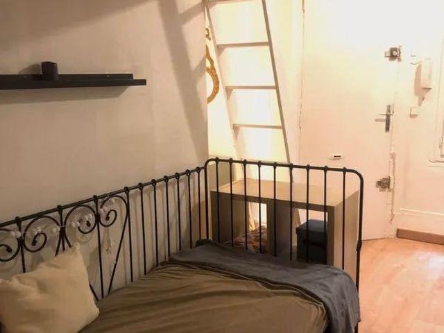 Beau 2P 28m² refait neuf Montmartre