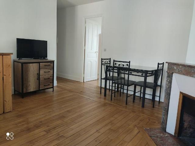 Beau 2P 32m² meublé refait à neuf