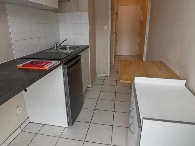 Beau 2P 47m² avec un grand balcon de 10m²