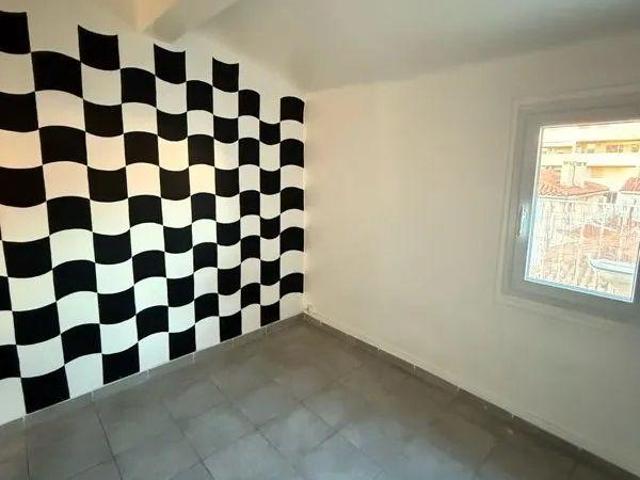 Beau 2P 40m² propre avec belle terrasse 7m²