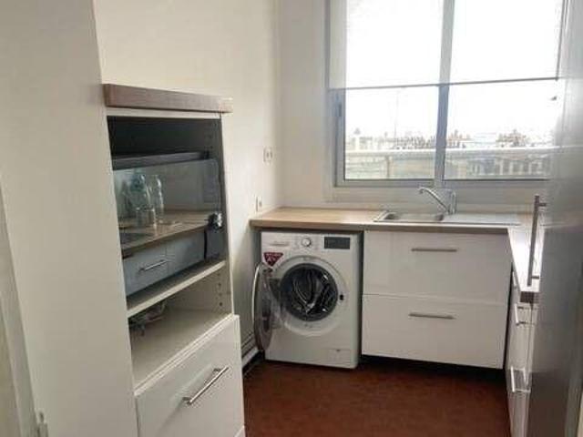 Beau 2P 42,5 m² orienté ouest avec balcon filant