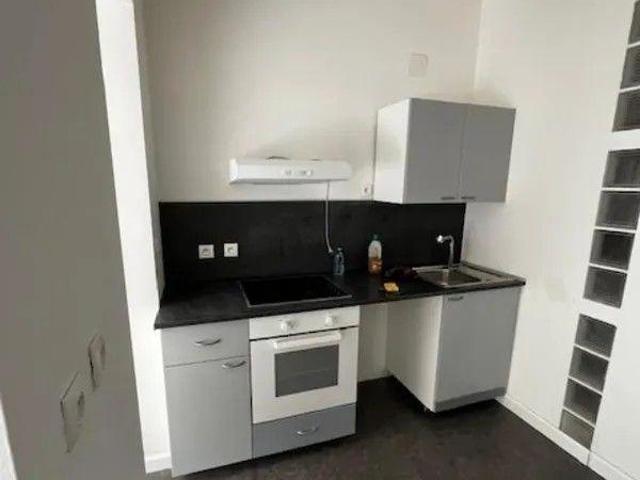 Beau 2P 50m² RUE STEPHENSON LILLE