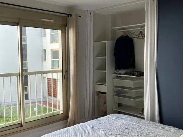 Beau 2P 50m² sur cour intérieure arborée et calme