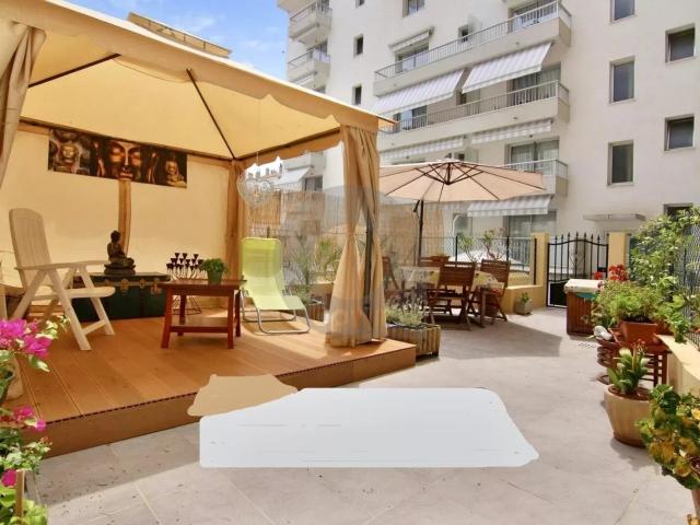 Beau 3 pièces avec grande terrasse à Menton Centre 66m² Menton