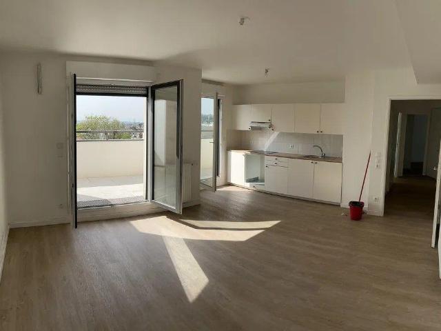 Beau 3P neuf 70m² avec terrasse à Gagny