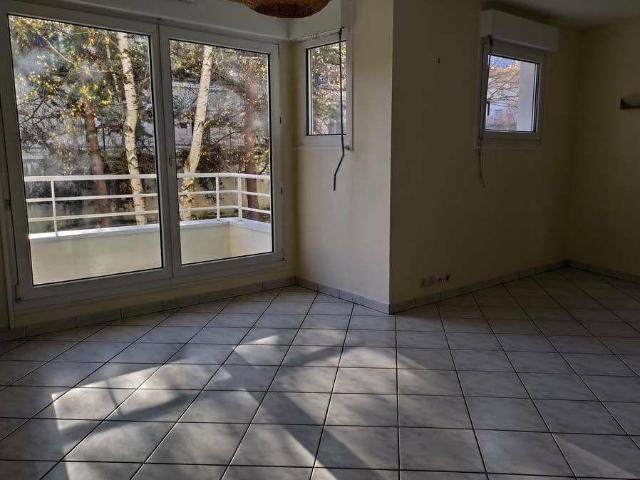 Beau 3P 69m² avec balcons à Chatenay Malabry