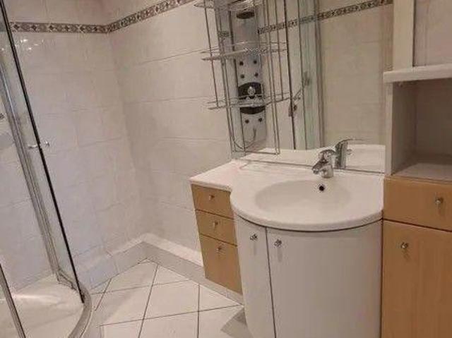 Beau 3P 70m² avec balcon Esplanade libre de suite
