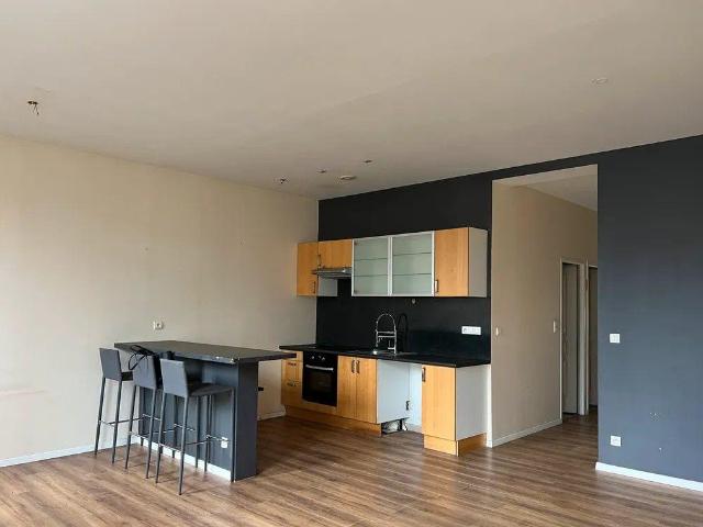 Beau 3P 73m² dans un immeuble ancien