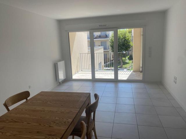 Beau 4P 83m² neuf avec loggia et 2 parkings