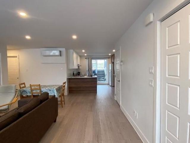Beau 5 1/2 – Niveau jardin – Triplex 2021 – Longueuil