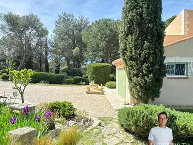 Beaucaire 30300 Achat / Vente maison 4 pièces t4 jardin terrasse