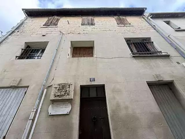 Beaucaire 30300 Achat / Vente maison 9 pièces t9