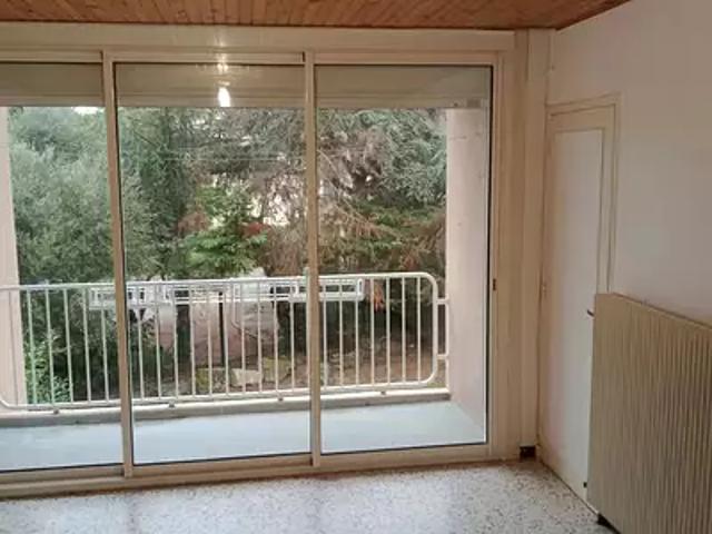 Beaucaire 30300 Location appartement 3 pièces t3