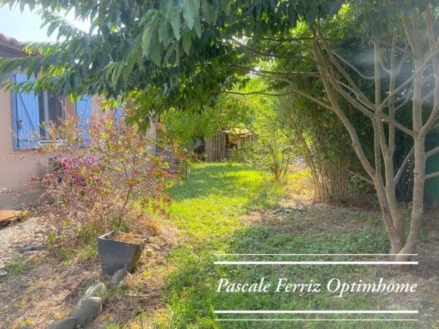 BEAUCHALOT 31360 Charmante Maison Plain pied T5 104m² 4 Chambres sur terrain de 888m²