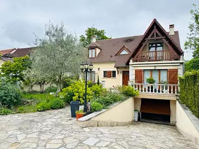 Beauchamp 95250 Location maison 7 pièces t7 au dernier étage