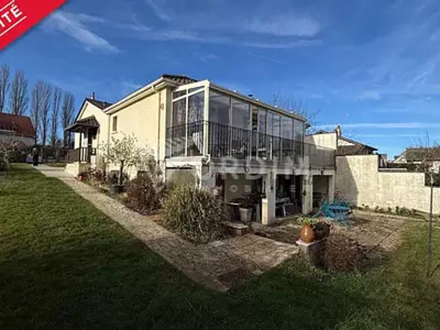 Beaulieu sur Loire 45630 Achat / Vente maison 6 pièces t6 au dernier étage terrasse