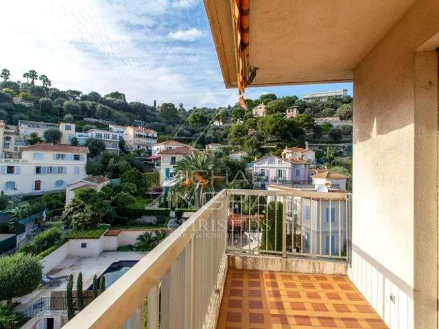 Beaulieu sur Mer Magnifique appartement en dernier étage a. 47m² Beaulieu sur Mer
