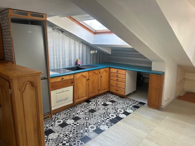 BEAULIEU SUR MER APPARTEMENT DERNIER ETAGE CENTRE VILLE 54.75M2 HABITABLE