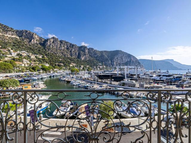 Beaulieu Sur Mer Port Magnifique appartement 4 pièces de charme avec vue imprenable sur le port