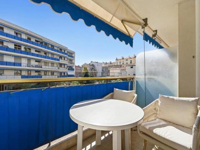 BEAULIEU SUR MER 2P + CAVE + PARKING